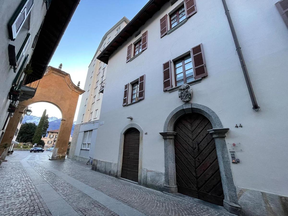 Palazzo Giani Lejlighed Chiavenna Eksteriør billede